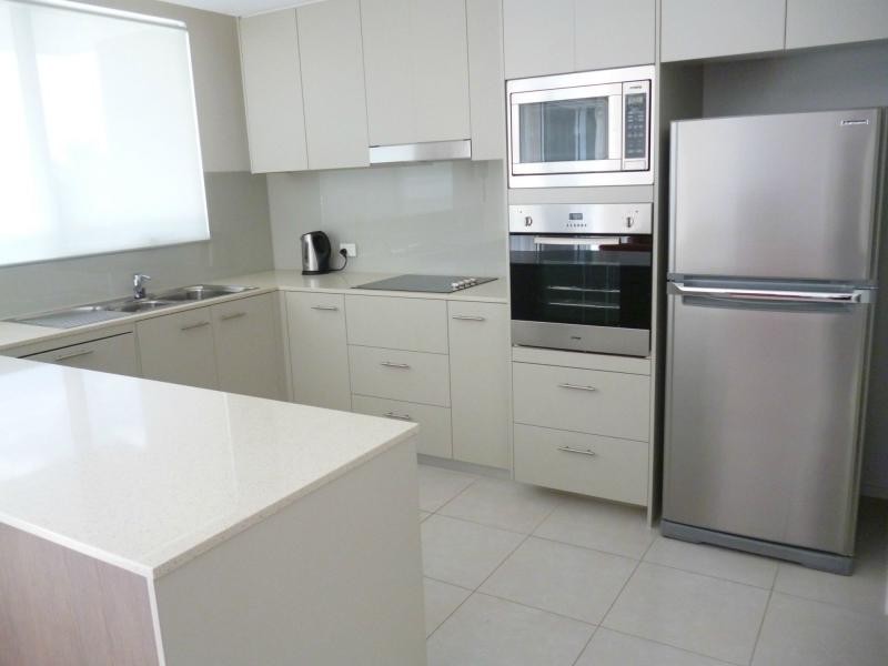 Hope Island QLD 4212