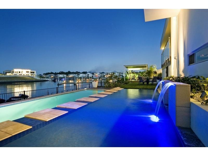 23 Coomera Court, River Links, Helensvale QLD 4212