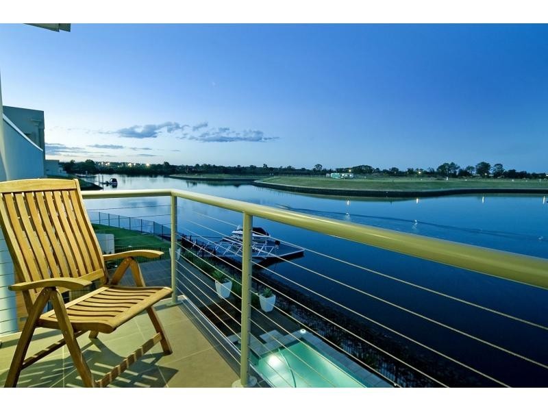 23 Coomera Court, River Links, Helensvale QLD 4212