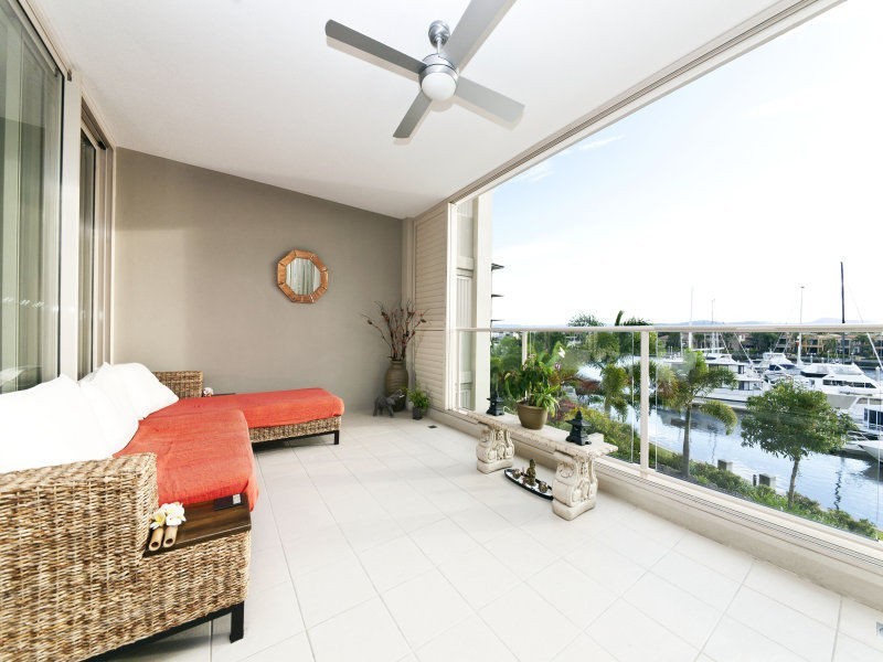 1762/1700 Rialto Quay Drive, Hope Island QLD 4212