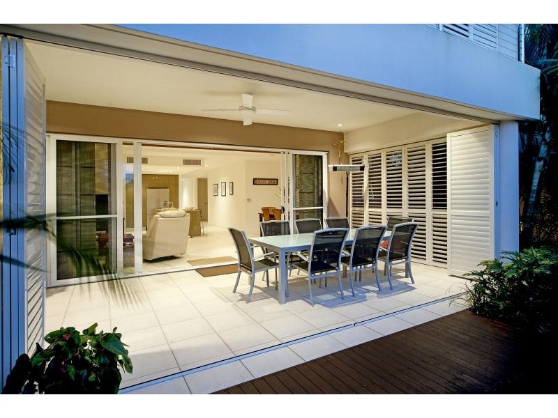 6049 Garda Avenue, Hope Island QLD 4212