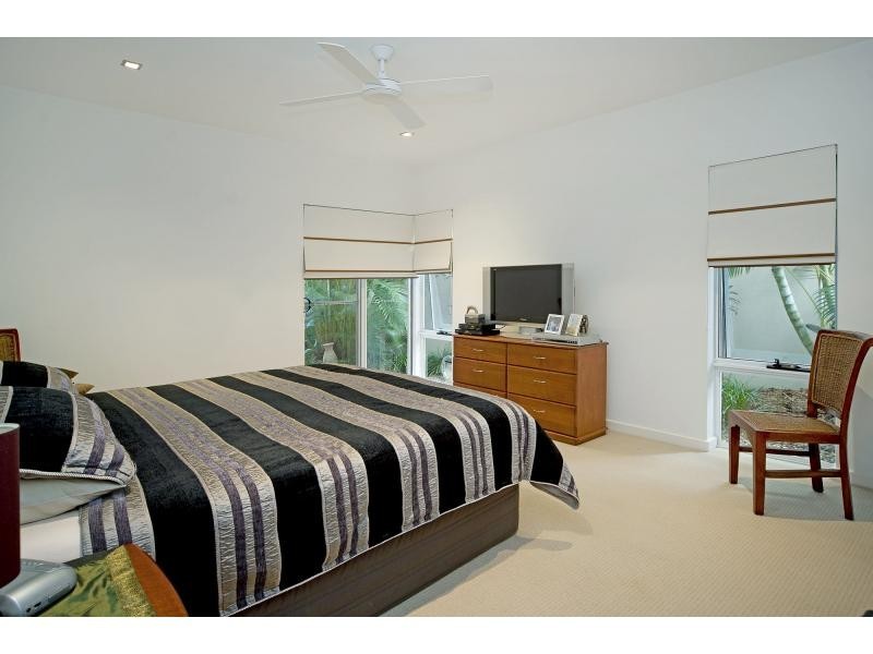 6049 Garda Avenue, Hope Island QLD 4212