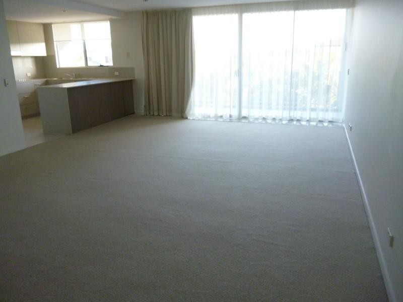 Hope Island QLD 4212