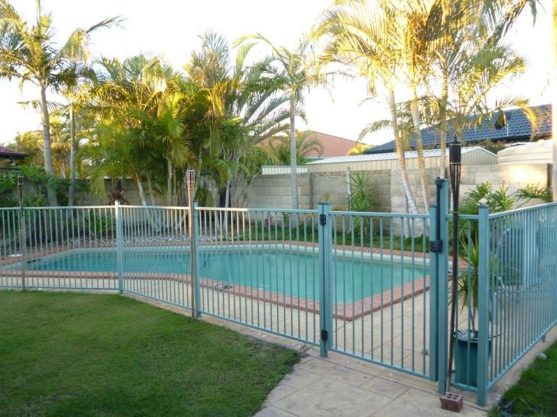 Monterey Keys QLD 4212