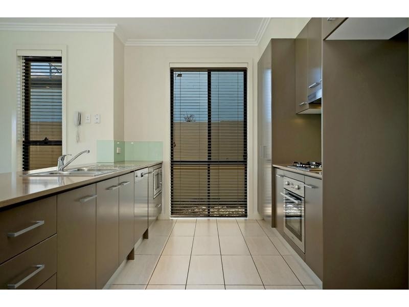 6146 Vico Avenue, Hope Island QLD 4212