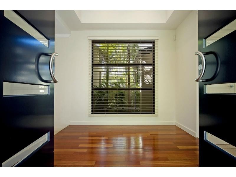 6146 Vico Avenue, Hope Island QLD 4212