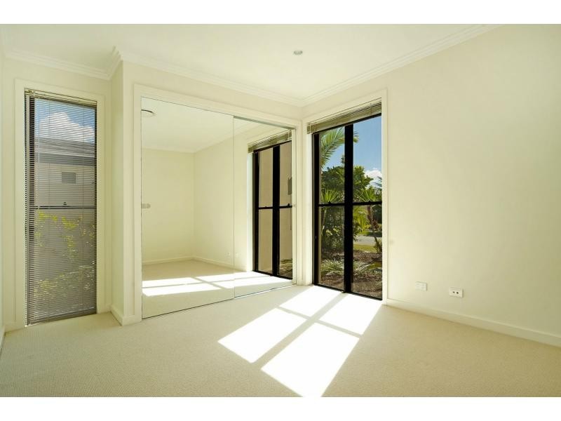 6146 Vico Avenue, Hope Island QLD 4212