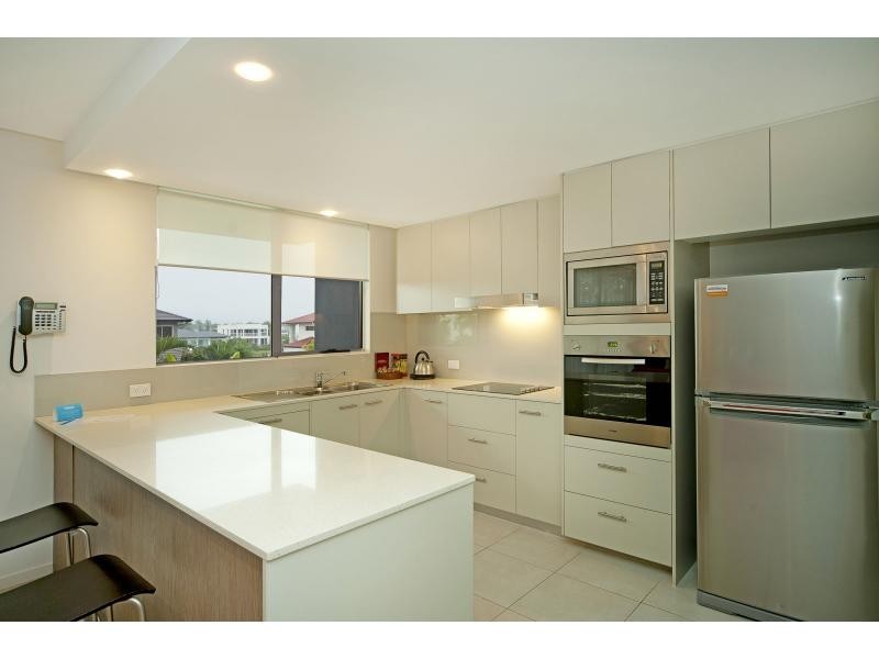 2205/2 Activa Way, Hope Island QLD 4212