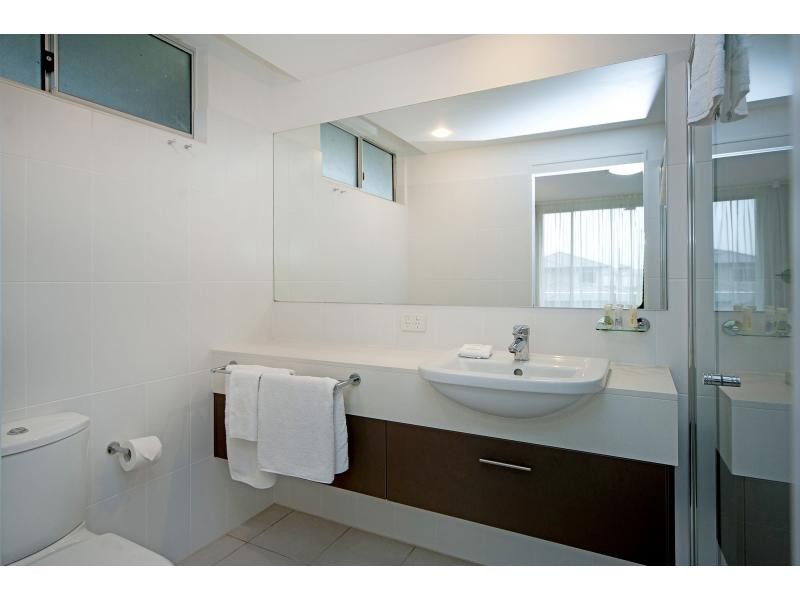 2205/2 Activa Way, Hope Island QLD 4212