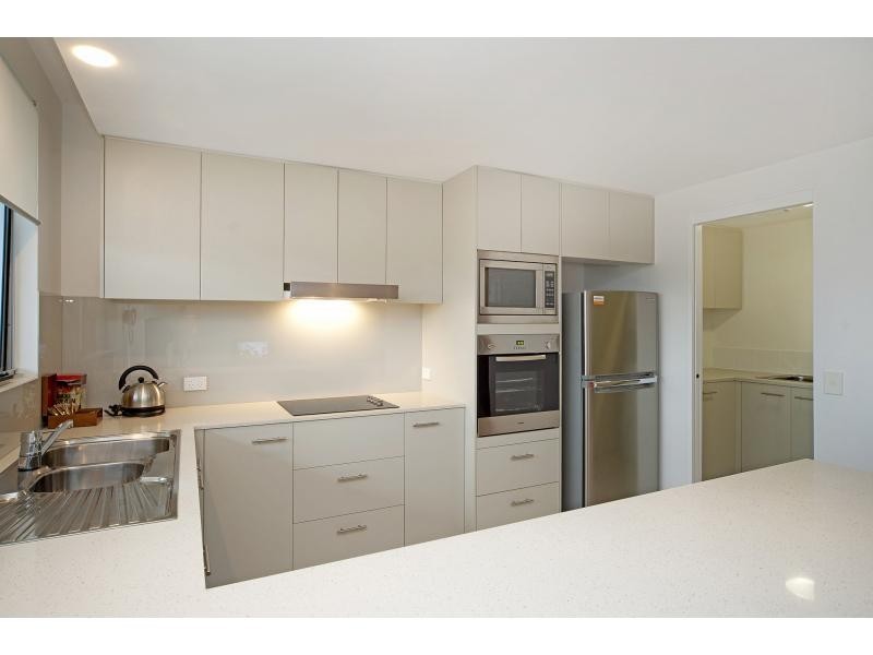 2205/2 Activa Way, Hope Island QLD 4212