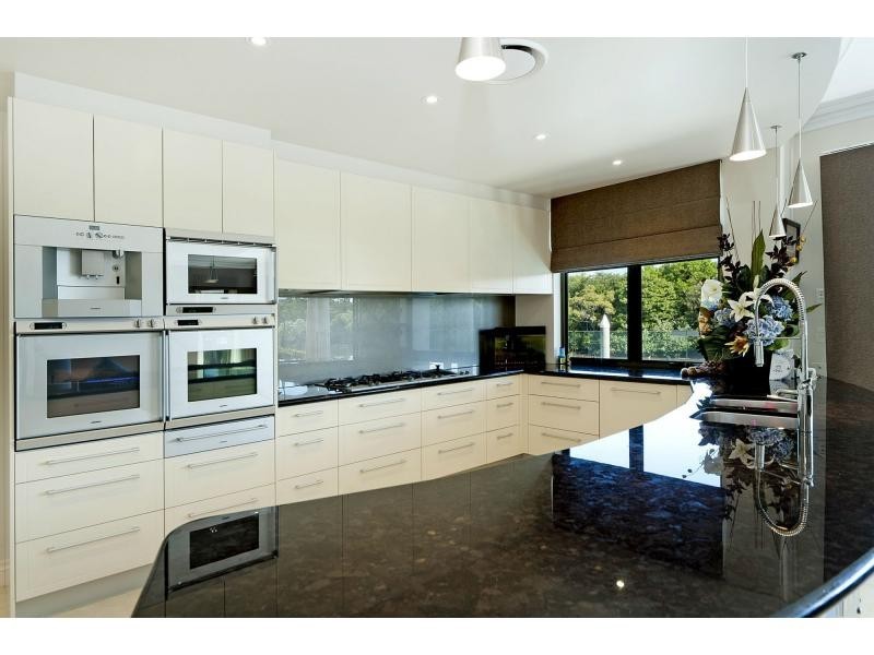 2506 Cressbrook Drive, Hope Island QLD 4212