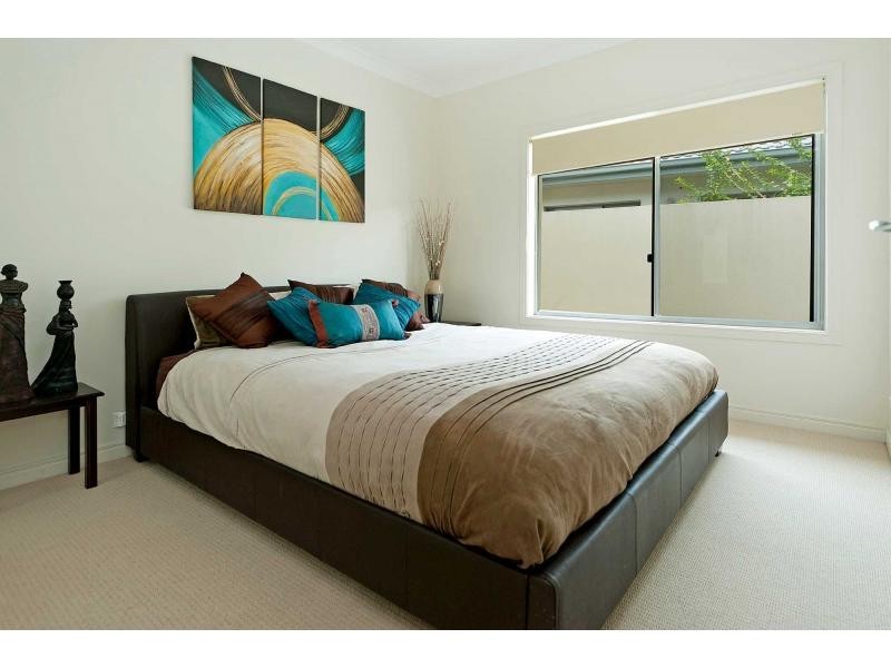 2357 Belmont Court East, Hope Island QLD 4212