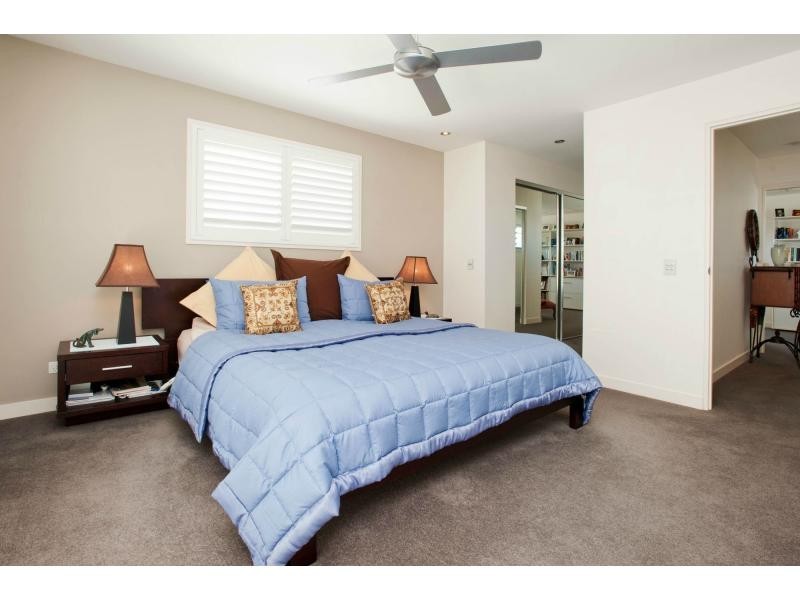 5 Ruthenium Court, Hope Island QLD 4212