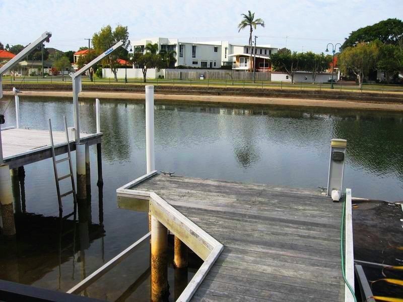 Biggera Waters QLD 4216