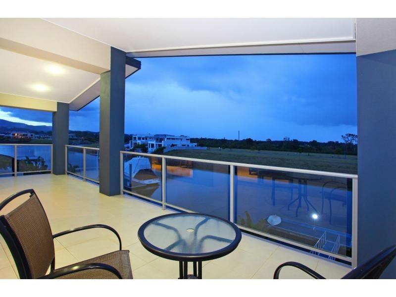32A Harbourvue Court, Riverlinks, Helensvale QLD 4212