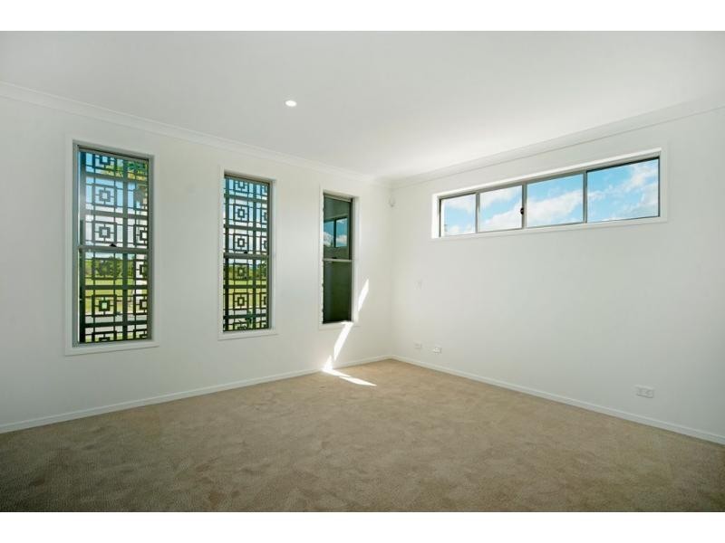 7693 Fairway Boulevard, Hope Island QLD 4212