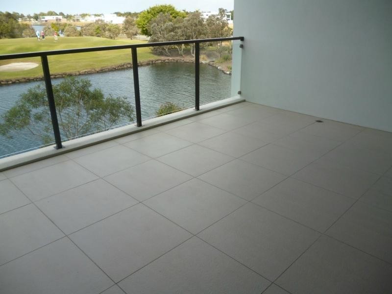 Hope Island QLD 4212