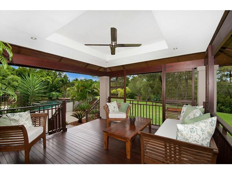 42 River Cove Place, Helensvale QLD 4212