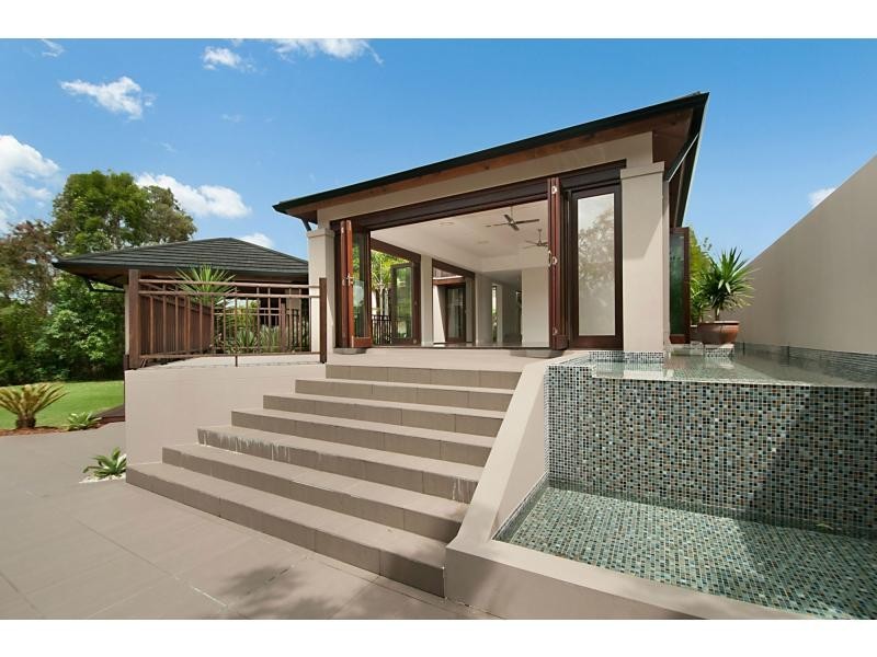 42 River Cove Place, Helensvale QLD 4212