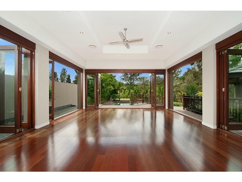 42 River Cove Place, Helensvale QLD 4212