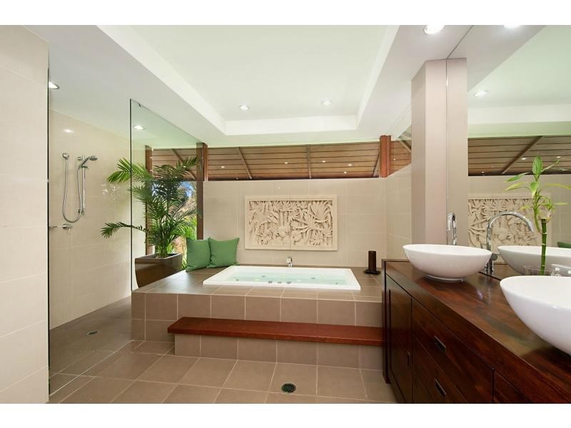 42 River Cove Place, Helensvale QLD 4212