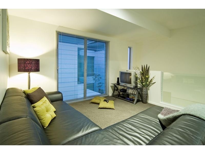 6 Riverlinks Boulevard, Helensvale QLD 4212