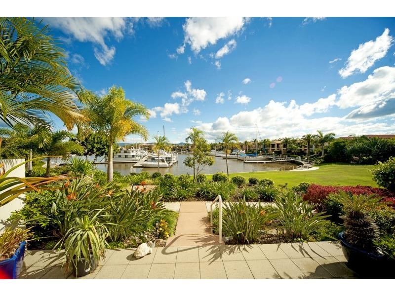 Unit 1755/1700 Rialto Quay Drive, Hope Island QLD 4212