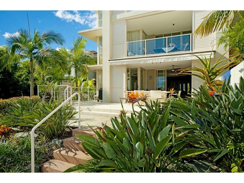 Unit 1755/1700 Rialto Quay Drive, Hope Island QLD 4212