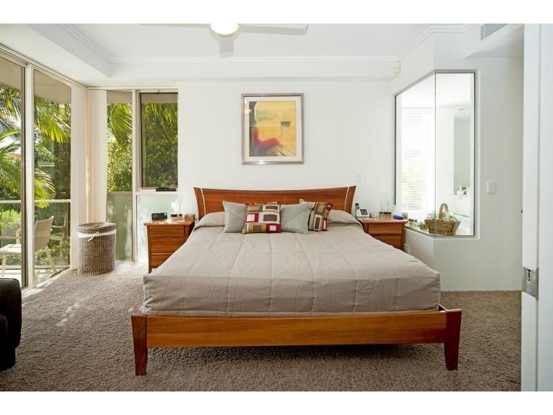 Unit 1755/1700 Rialto Quay Drive, Hope Island QLD 4212