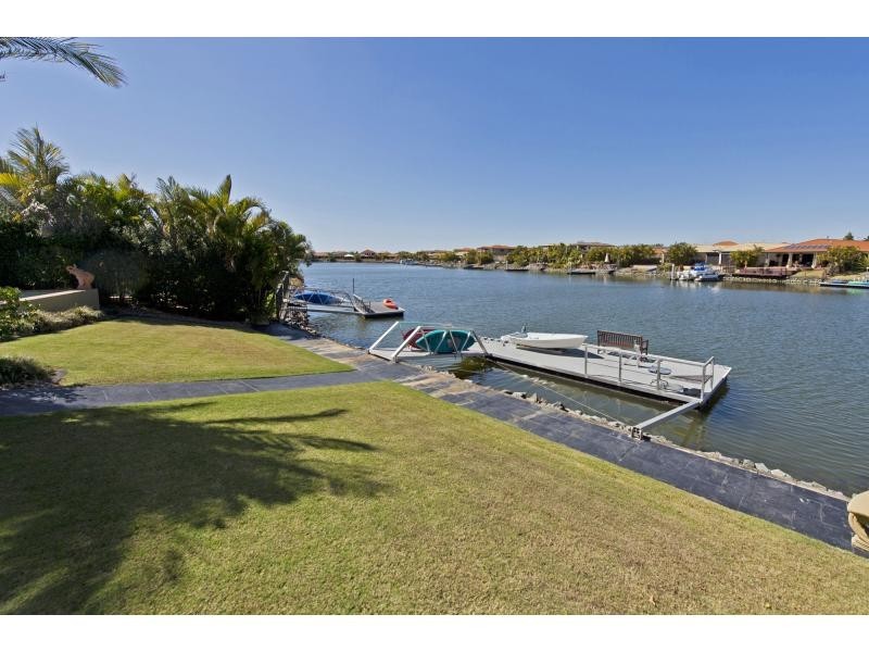 17 Eastpark Waters, Monterey Keys QLD 4212