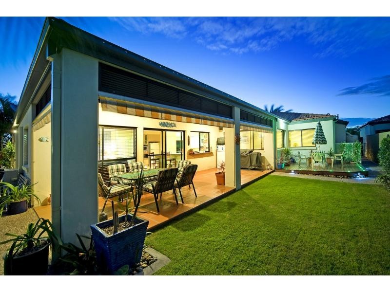 555 Oyster Cove Promenade, Oyster Cove QLD 4212