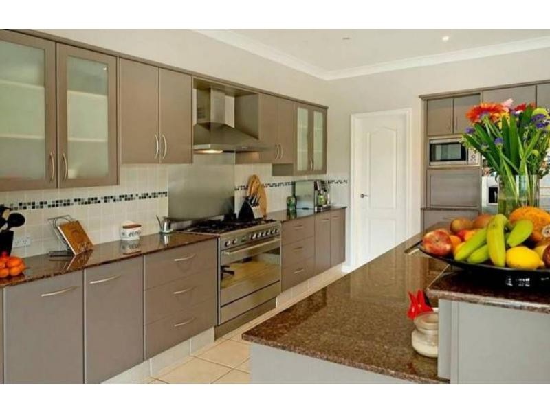 Hope Island QLD 4212