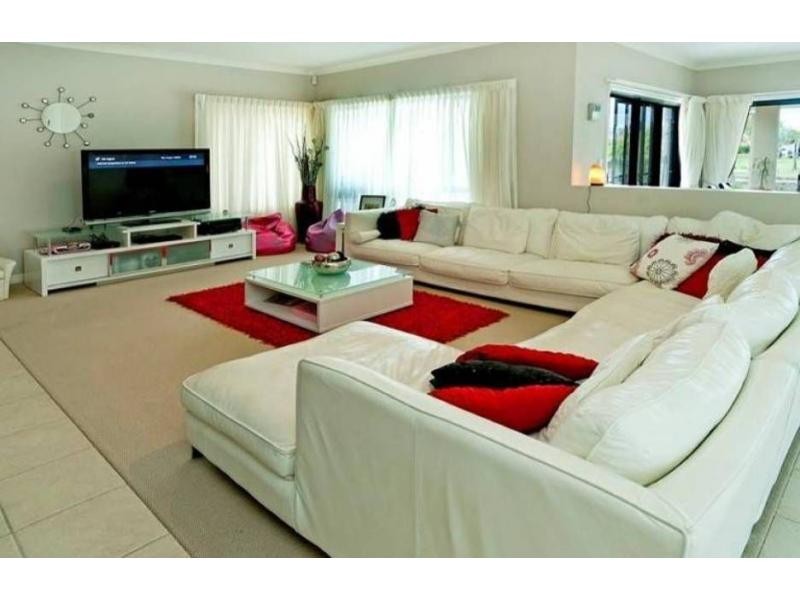 Hope Island QLD 4212