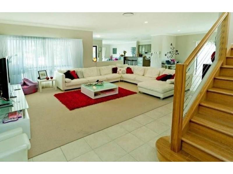 Hope Island QLD 4212