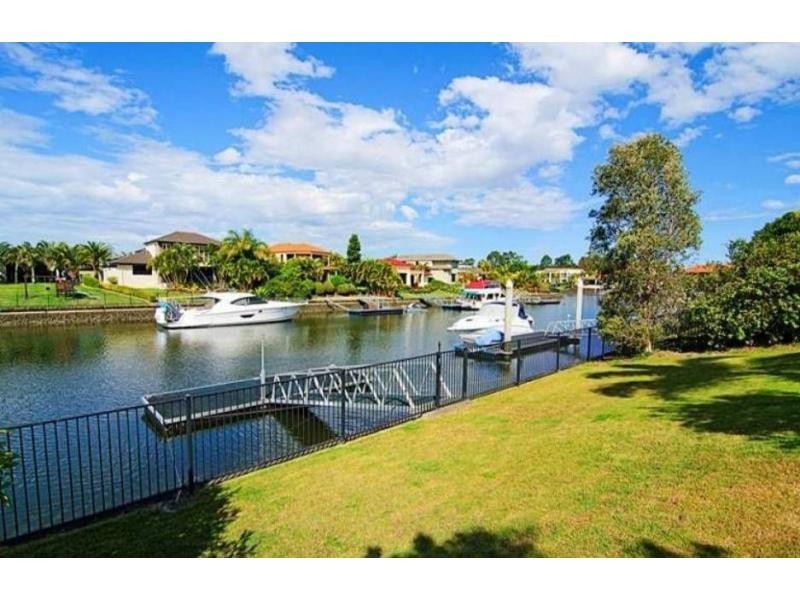 Hope Island QLD 4212