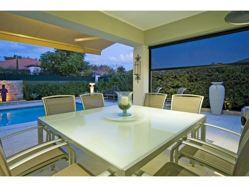 Hope Island QLD 4212