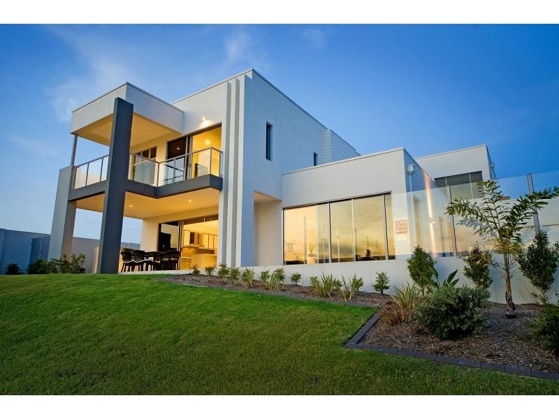 7424 Ellensbrook Drive, Hope Island QLD 4212