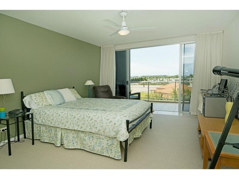 1401/2 Activa Way, Hope Island QLD 4212