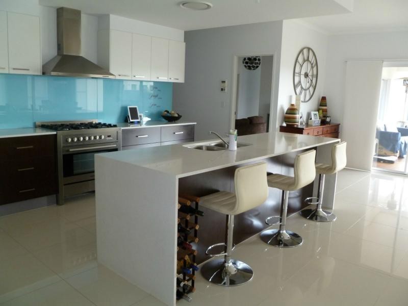 Hope Island QLD 4212