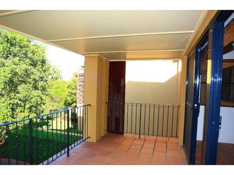 Hope Island QLD 4212