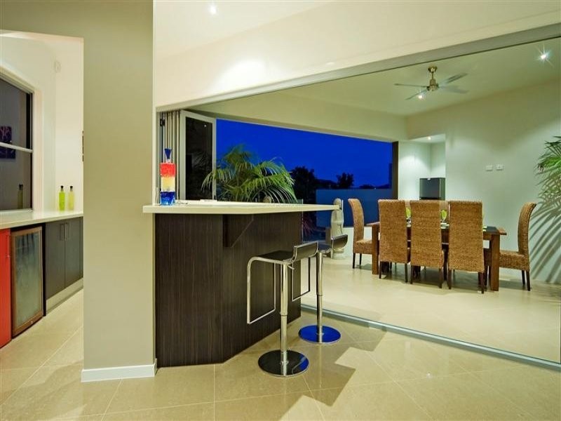 Hope Island QLD 4212