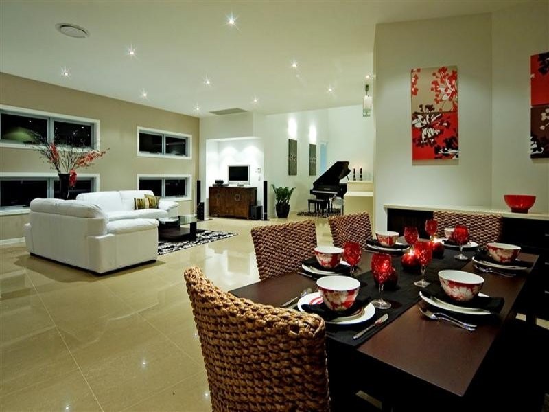 Hope Island QLD 4212