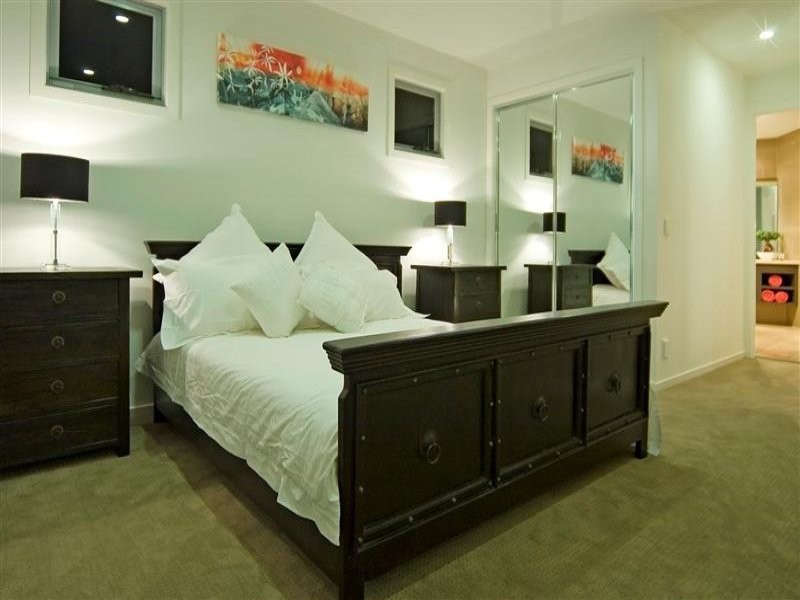 Hope Island QLD 4212