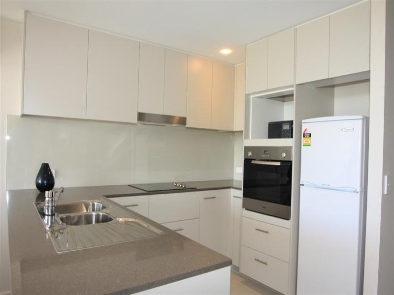 1318 Activa Way, Azzura Greens, Hope Island QLD 4212