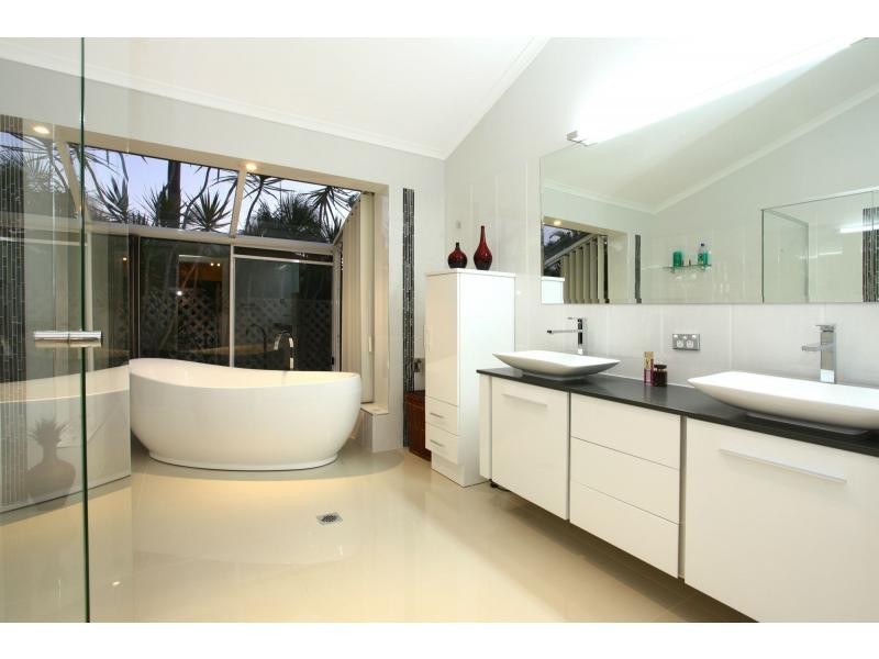 44 Clarence Drive, Helensvale QLD 4212