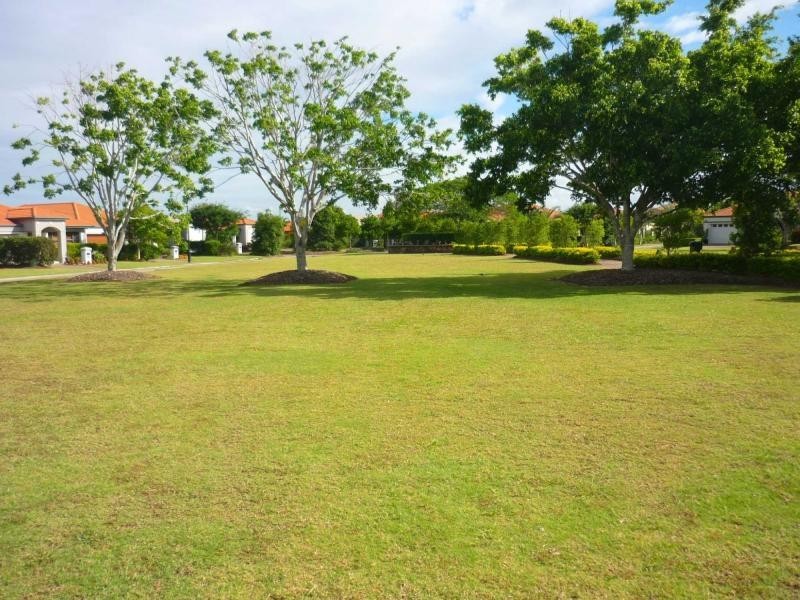 Hope Island QLD 4212