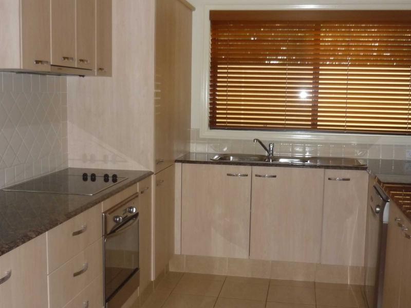 Hope Island QLD 4212