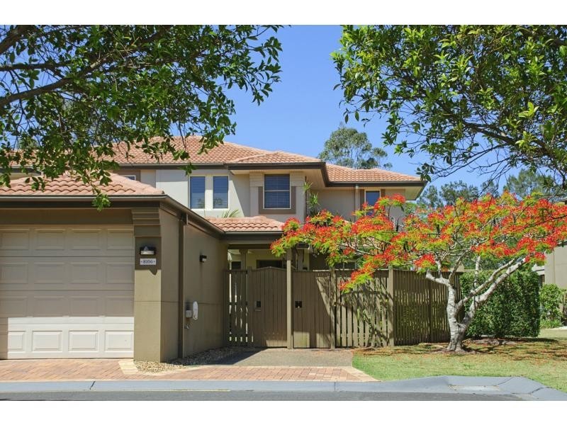 8106 Magnolia Drive West, Hope Island QLD 4212