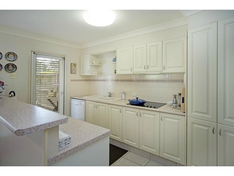 8133 Magnolia Drive, Hope Island QLD 4212