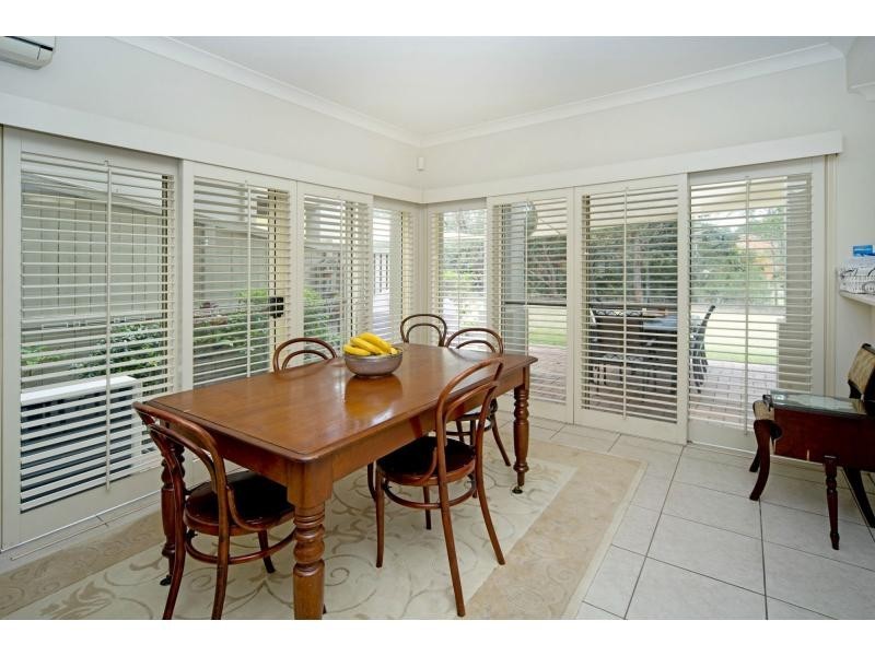 8133 Magnolia Drive, Hope Island QLD 4212